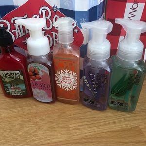 Bath & Body Works 5 Soaps